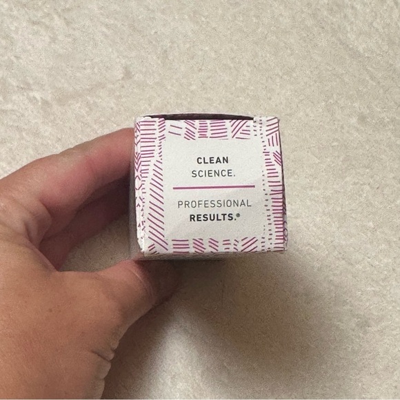 MyChelle Dermaceuticals Remarkable Retinal Serum (1 Fl Oz) Anti Aging Serum NIB - Picture 7 of 15